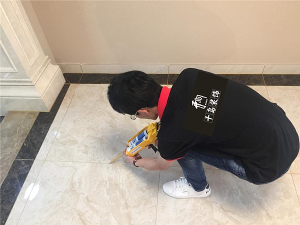 美縫好不好？瓷磚用勾縫劑還是美縫劑