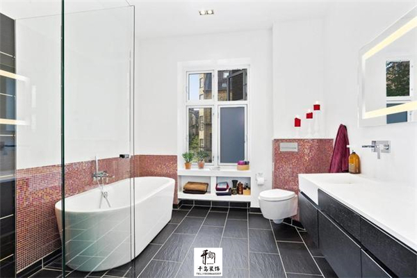 衛(wèi)生間瓷磚選擇選？別出心裁的衛(wèi)生間設(shè)計