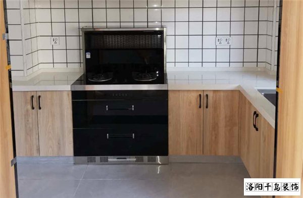 集成一體灶，節(jié)能省空間