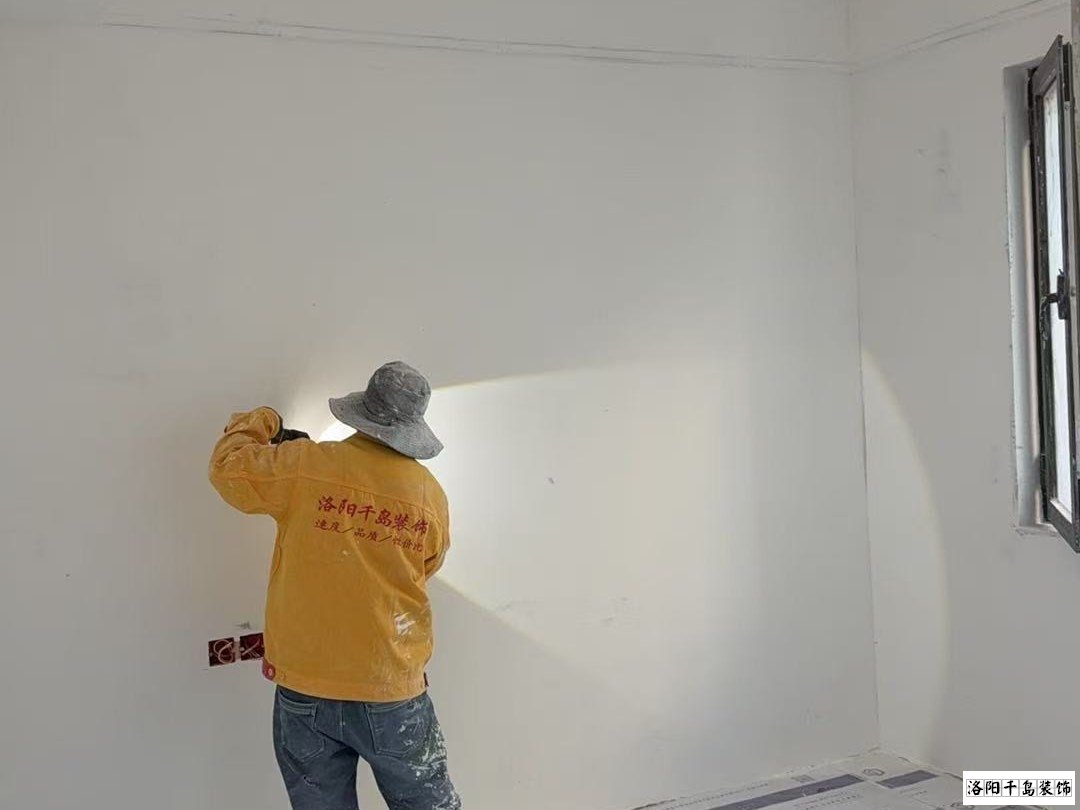油漆工墻面處理